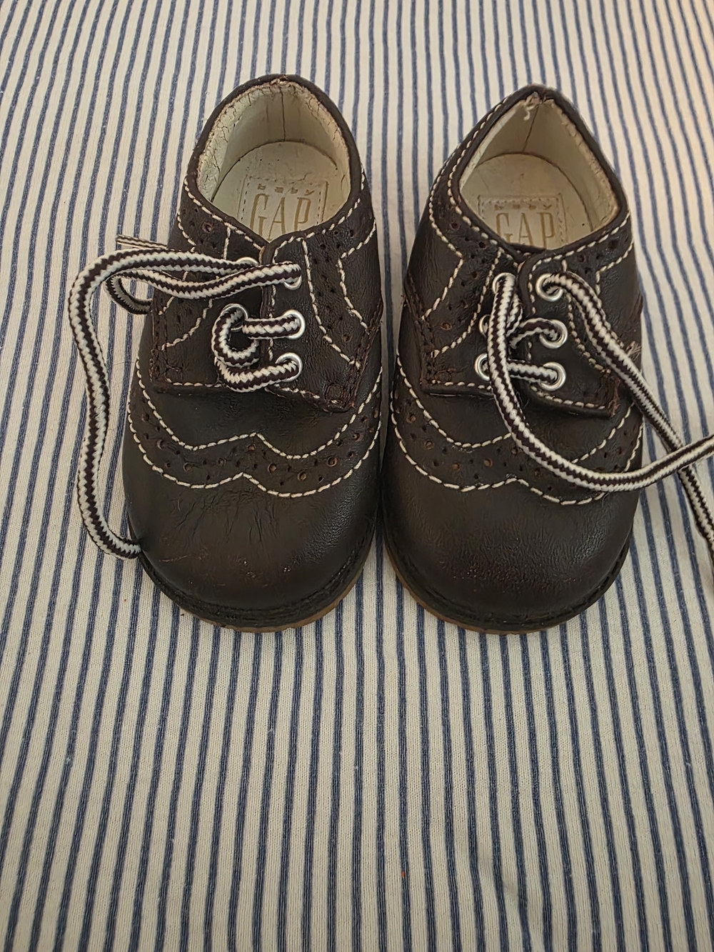 Vintage GAP Kids Brown Leather Lace-Up Dress Shoes